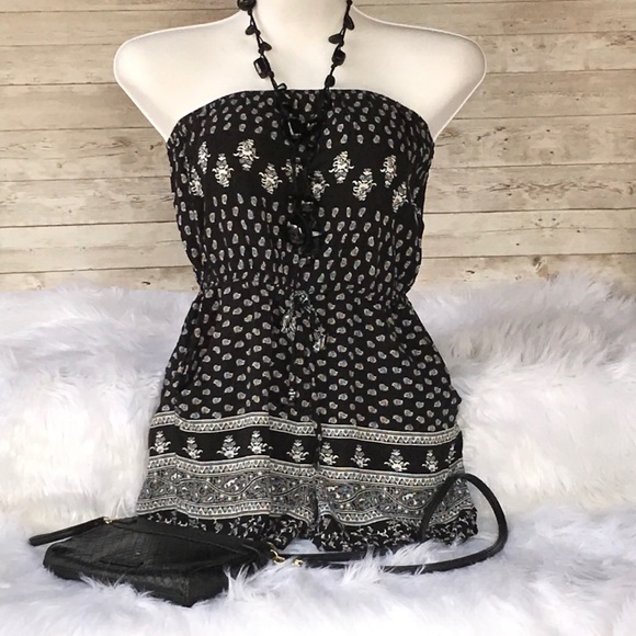 Rue 21 BlackWhite Strapless Romper - Picture 1 of 8